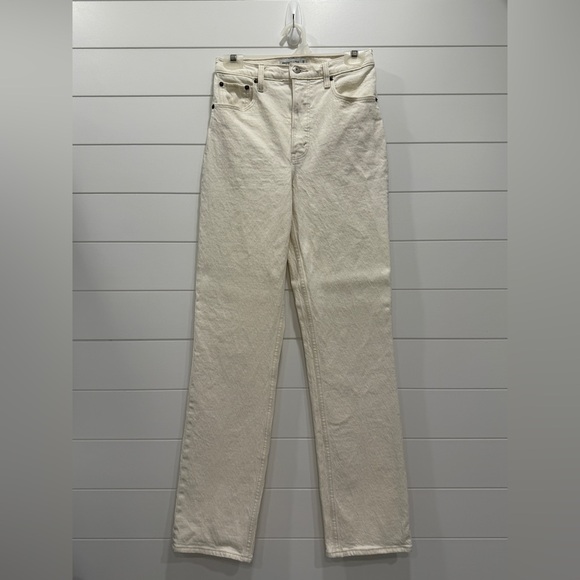 Abercrombie & Fitch white Straight Leg Jeans - Picture 2 of 3
